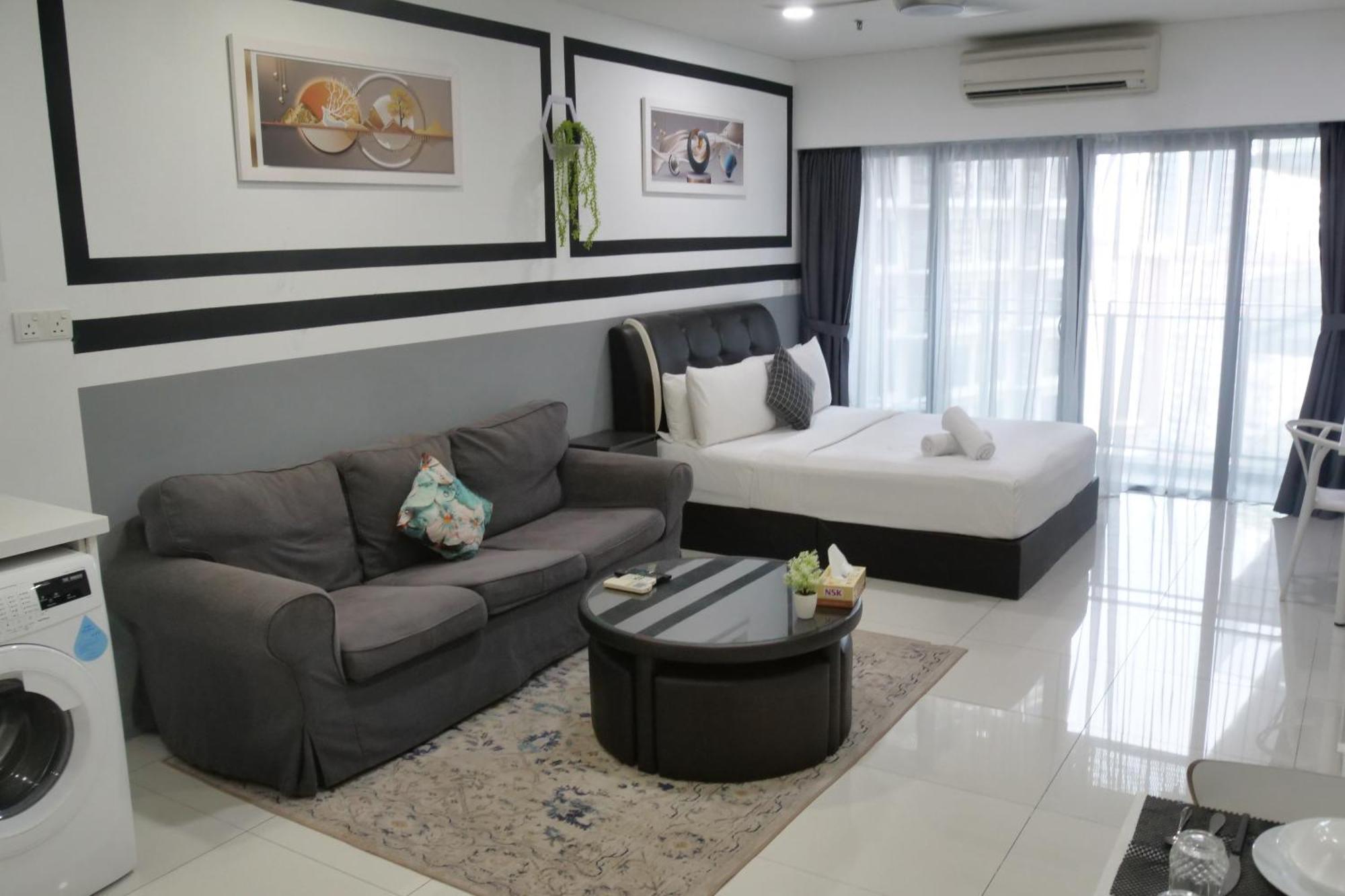 Signature Apartment At Mercu Summer Suites Klcc, Kuala Lumpur
